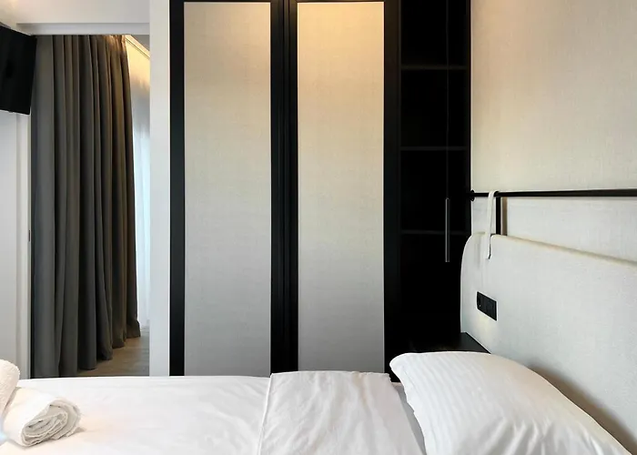 Icon Urban Living